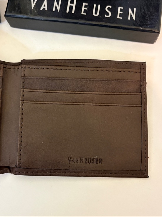 Van Heusen Brown Leather Bi-Fold Wallet with Elastic Band main image 5